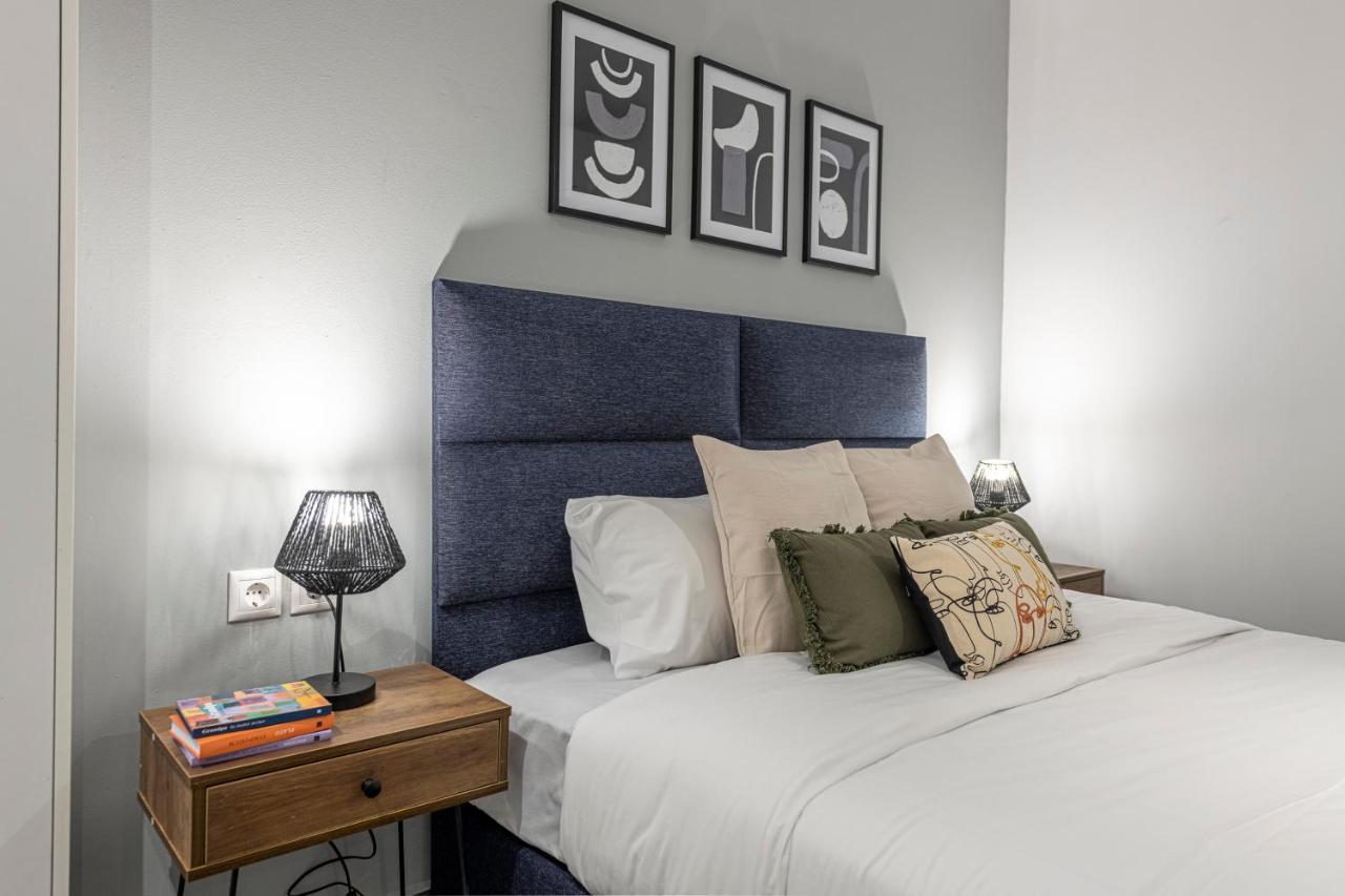 Phaedrus Living: City Center Luxury Flat Loukianou Афины Экстерьер фото