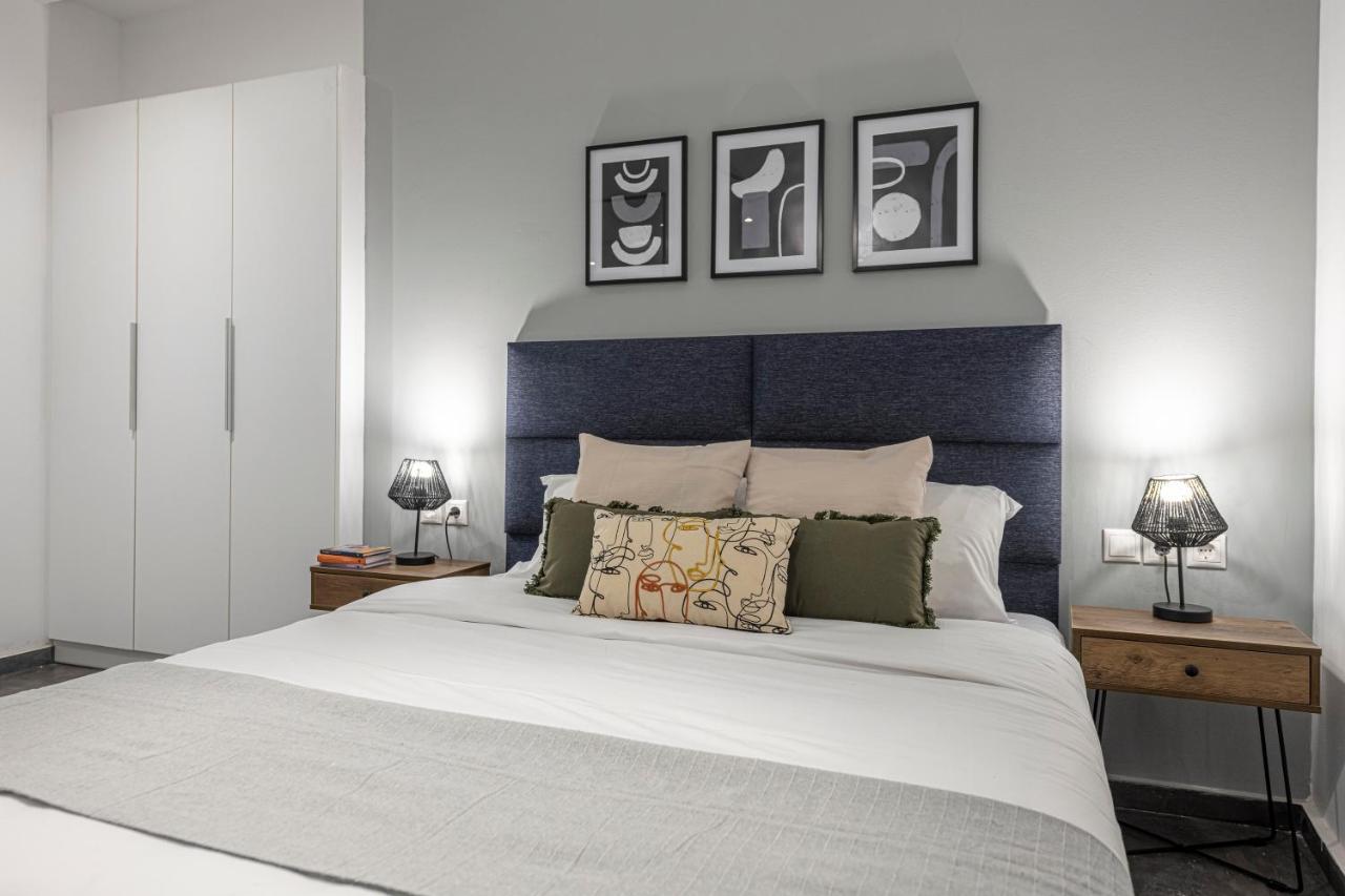Phaedrus Living: City Center Luxury Flat Loukianou Афины Экстерьер фото